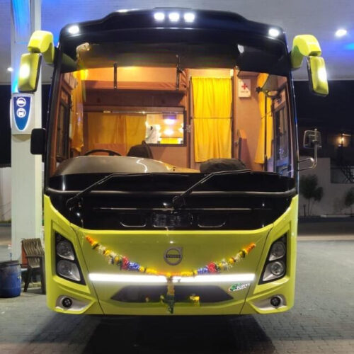 Luxury Bus 45 Seater - Image 7